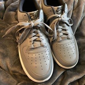 Nike Air Force 1 grey